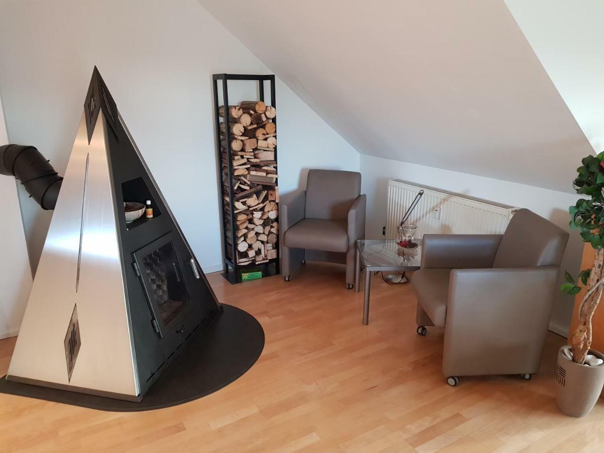 Appartment Doellinger Messe Fraenkisches Seenland Швабах Экстерьер фото